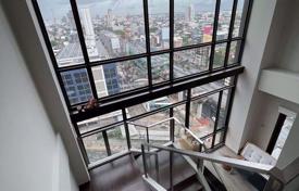2 bed Duplex in Whizdom Avenue Ratchada — Ladprao Chomphon Sub District for $376,000