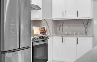 8-bedroom townhouse in Old Toronto for 1,098,000 €