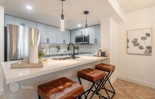4-bedroom apartment in Old Toronto for C$1,028,000