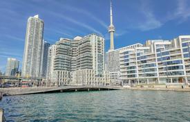 Apartment – Queens Quay West, Old Toronto, Toronto,  Ontario,   Canada for C$843,000
