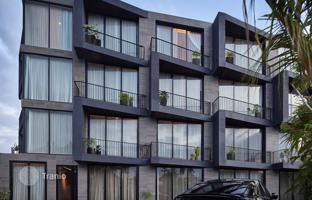 1-bedroom apartment 40 m² in Batu Bolong Beach for $165,000