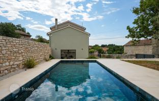 3-bedroom house 140 m² in Svetvinčenat for 420,000 €