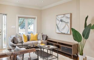 7-bedroom townhouse in East York for C$2,289,000