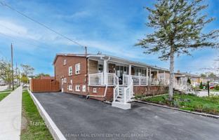 7-bedroom townhouse in North York for C$1,520,000
