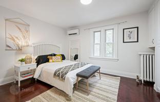 8-bedroom house in North York for C$1,543,000