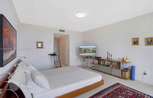 3-bedroom apartments in condo 232 m² in Key Biscayne for $3,000,000
