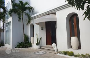 5-bedroom villa 560 m² in Ungasan for $850,000