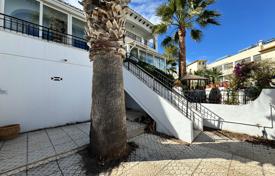 Townhouse with terrace and swimming pool, Alicante, Spain for 170,000 €