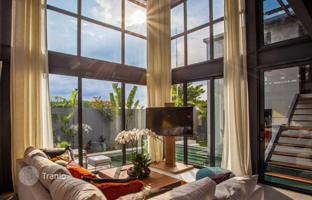 2-bedroom villa 228 m² in Bang Tao Beach for $535,000