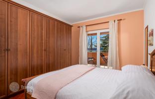 4-bedroom house 200 m² in Dramalj for 935,000 €