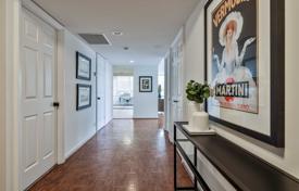 Apartment – Charles Street East, Old Toronto, Toronto,  Ontario,   Canada for C$1,285,000