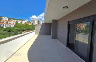 2-bedroom apartment 67 m² in Becici for 380,000 €