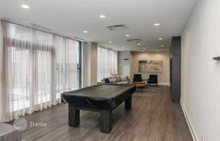 5-bedroom apartment in Etobicoke for C$1,006,000