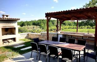 5-room house 350 m² in Porec for 1,500,000 €