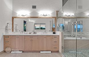 3-bedroom house 576 m² in Islamorada for $4,600,000