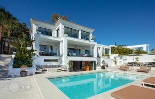 5-bedroom villa 482 m² in Nueva Andalucia for 3,595,000 €