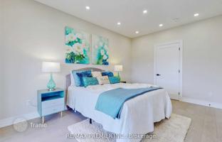16-bedroom house in York for C$2,622,000