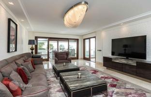 5-bedroom penthouse 700 m² in Estepona for 5,980,000 €