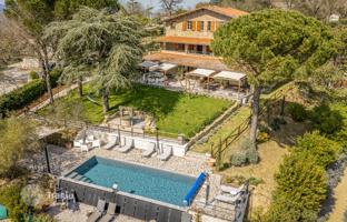4-bedroom country house 435 m² in Umbertide for 895,000 €