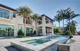 Comfortable villa with a backyard, a swimming pool, terraces and three garages, Fort Lauderdale, USA for $6,395,000