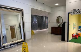 2-bedroom apartments in condo 140 m² in Collins Avenue for $680,000