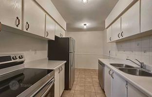 3-bedroom apartment in Eglinton Avenue East for C$686,000