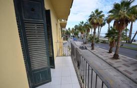 Apartments for sale in Malaga. A big apartment on the first line of the Malagueta beach Apartments for sale in Malaga. A big apartment on the first line of the Malagueta beach