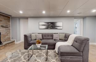 12-bedroom house in Scarborough for C$1,521,000