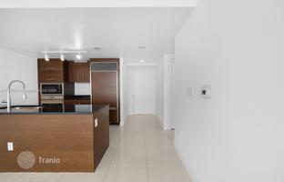 1-bedroom apartments in condo 74 m² in Miami for $685,000