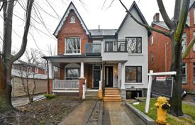 Terraced house – Old Toronto, Toronto, Ontario,  Canada for C$1,852,000