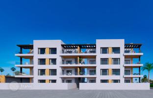 2-bedroom apartment 77 m² in Torrevieja for 399,000 €