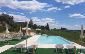 Renovated villa with a pool in Castelnuovo Berardenga, Tuscany, Italy for 520,000 €