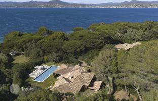 8-bedroom villa in Saint-Tropez for 27,000,000 €