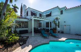 Townhome – Hollywood, Florida, USA for $1,695,000