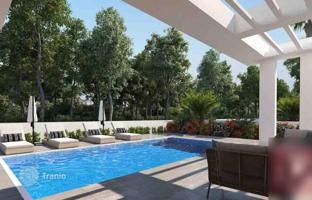 4-bedroom villa in Larnaca for 4,320,000 €