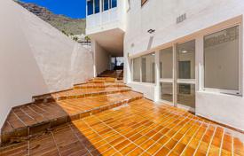 Bright renovated apartment in Acantilado de los Gigantes, Tenerife, Spain for 129,000 €