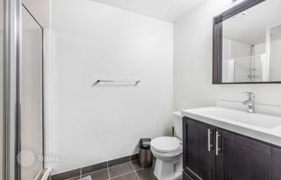 1-bedroom apartment in Front Street West for C$775,000