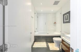 2-bedroom apartments in condo 153 m² in Miami for $850,000