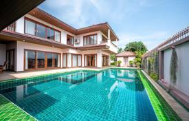 5 bedrooms Pool House, Huai Yai for 485,000 €