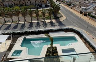 2-bedroom cottage 77 m² in Cabo Roig for 399,000 €
