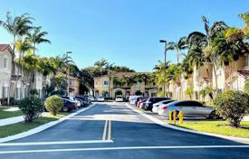 Townhome – Doral, Florida, USA for $415,000