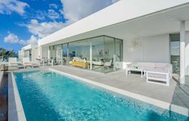 Premium turnkey villa near the beach in Callao Salvaje, Tenerife, Spain for 1,703,000 €