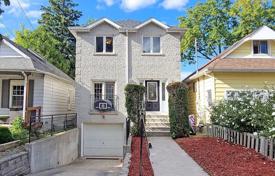 Townhome – East York, Toronto, Ontario,  Canada for C$1,676,000