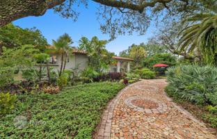 3-bedroom house 238 m² in Miami Shores for $1,350,000