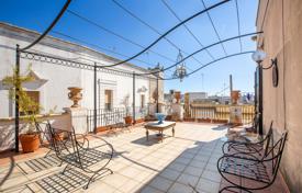 A high-class property just a few kilometres from the sea. Price on request