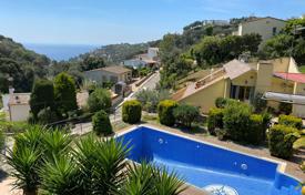 6-bedrooms townhome 213 m² in Tossa de Mar, Spain for 770,000 €