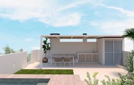 Detached house – Pilar de la Horadada, Alicante, Valencia,  Spain for 395,000 €