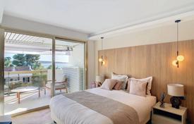 4-bedrooms apartment in Port Palm Beach, France for 1,980,000 €