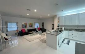 Townhome – Lake Worth, Palm Beach, Florida,  USA for $1,240,000