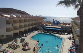 One-bedroom bright apartment on the oceanfront in Costa del Silencio, Tenerife, Spain for 135,000 €